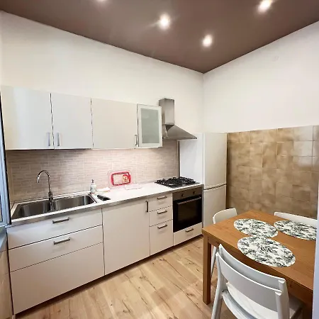 Scalinata Del Teatro Rossetti Confort Parcheggio 아파트 *