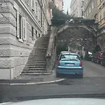 Appartement Scalinata Del Teatro Rossetti Confort Parcheggio In Viale Xx Settembre *