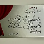 Scalinata Del Teatro Rossetti Confort Parcheggio In Viale Xx Settembre *